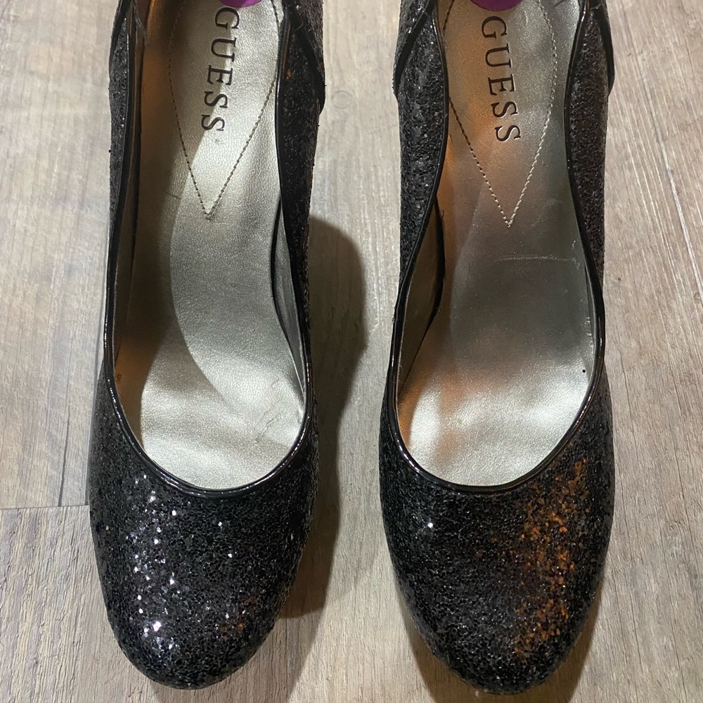 GUESS Pumps 👠 - Picture 9 of 11